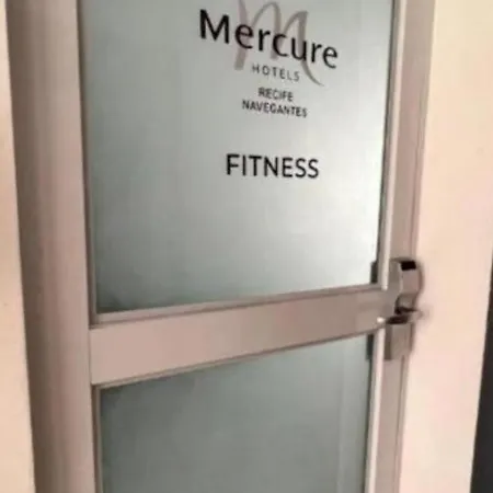 Qt Particular No Mercure Recife Navegantes Exterior photo